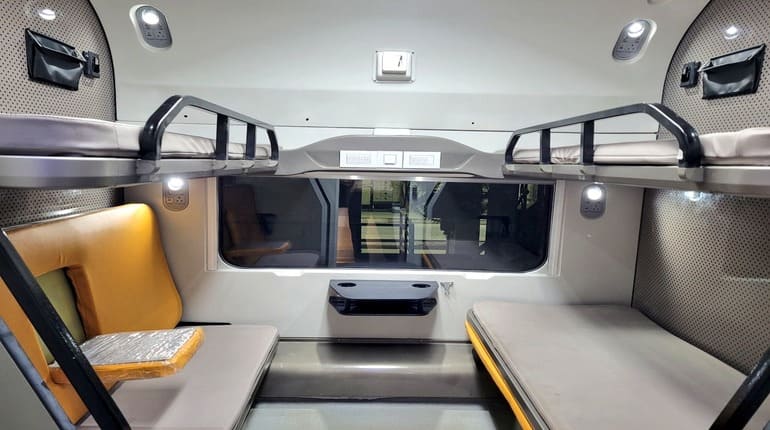 Bengaluru-Mumbai Vande Bharat Sleeper Train to Launch on November 1!